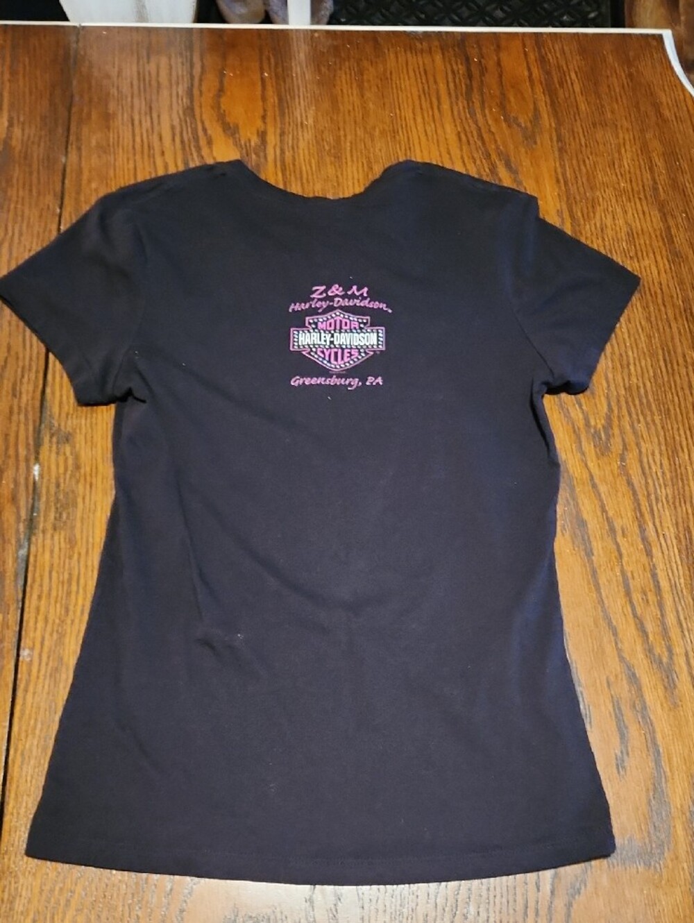 Harley-Davidson Black Tee with Pink Leopard Skull and Teal Logo - Picture 3 of 3